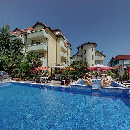 Family Hotel Gogov Sinemoretz Esterno foto