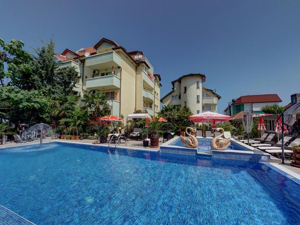 Family Hotel Gogov Sinemoretz Esterno foto