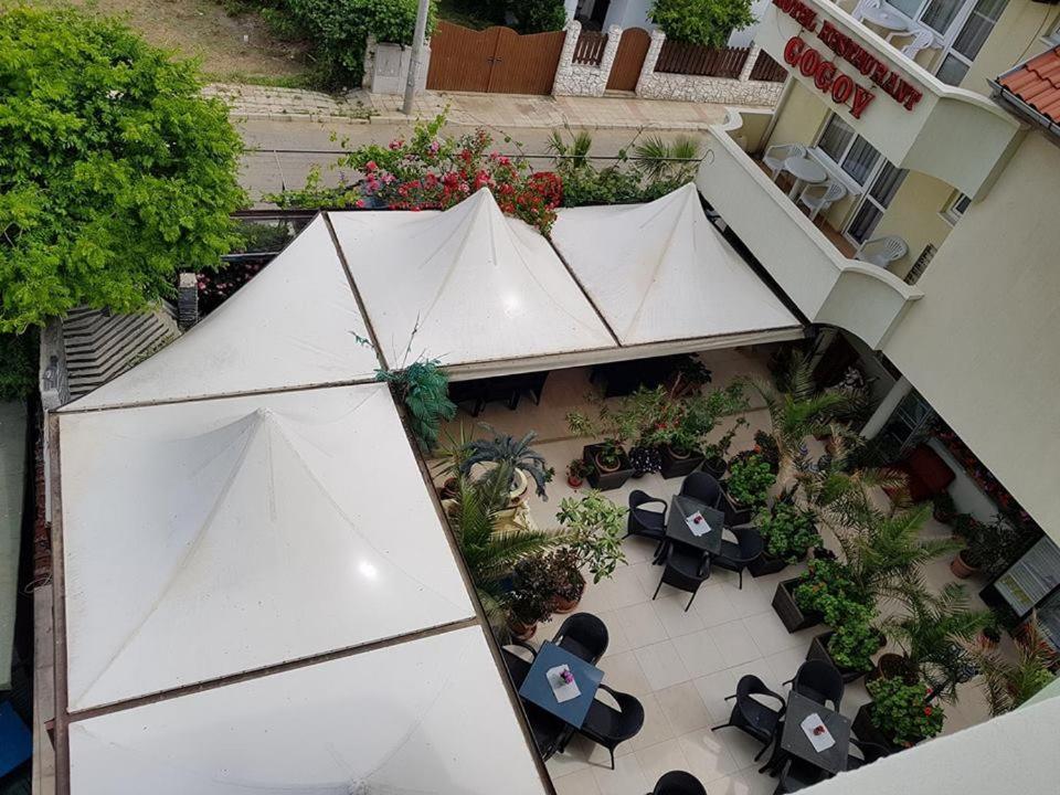 Family Hotel Gogov Sinemoretz Esterno foto